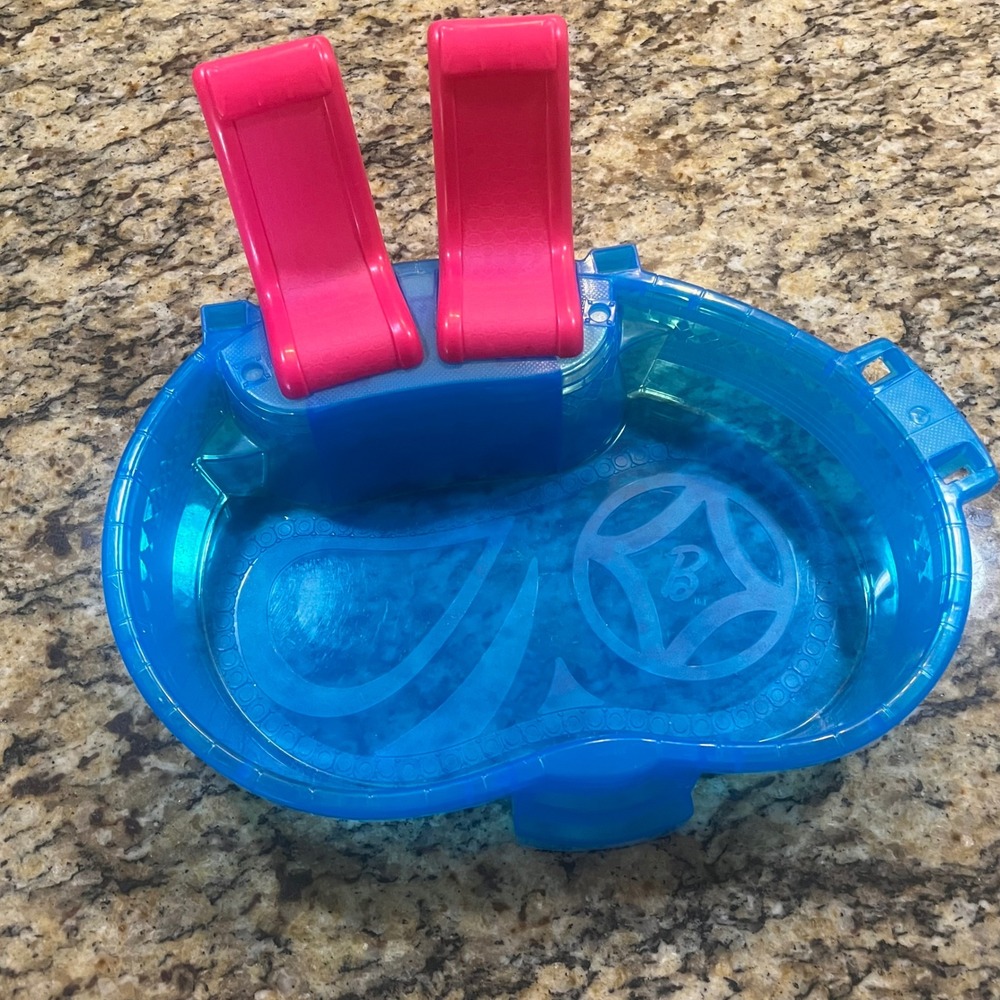 Barbie Glam Pool Blue Water Basin with Two Pink Lounge Chairs Replacement Piece